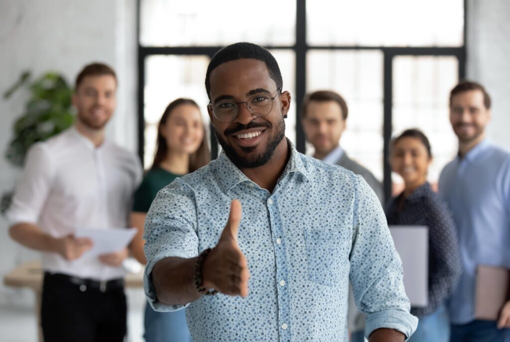 consultant-ressources-humaines-rh-recrutement-role-independant-scaled